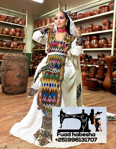 ladies' traditional Dresses