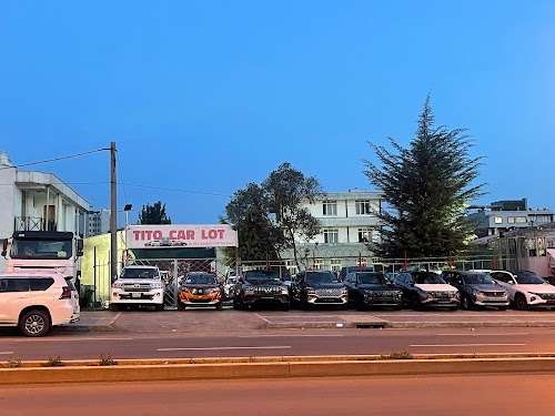 Tito Car Lot, ቲቶ የመኪና መሸጫ