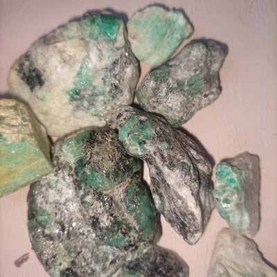 ABZ fine gemstone & jewlery