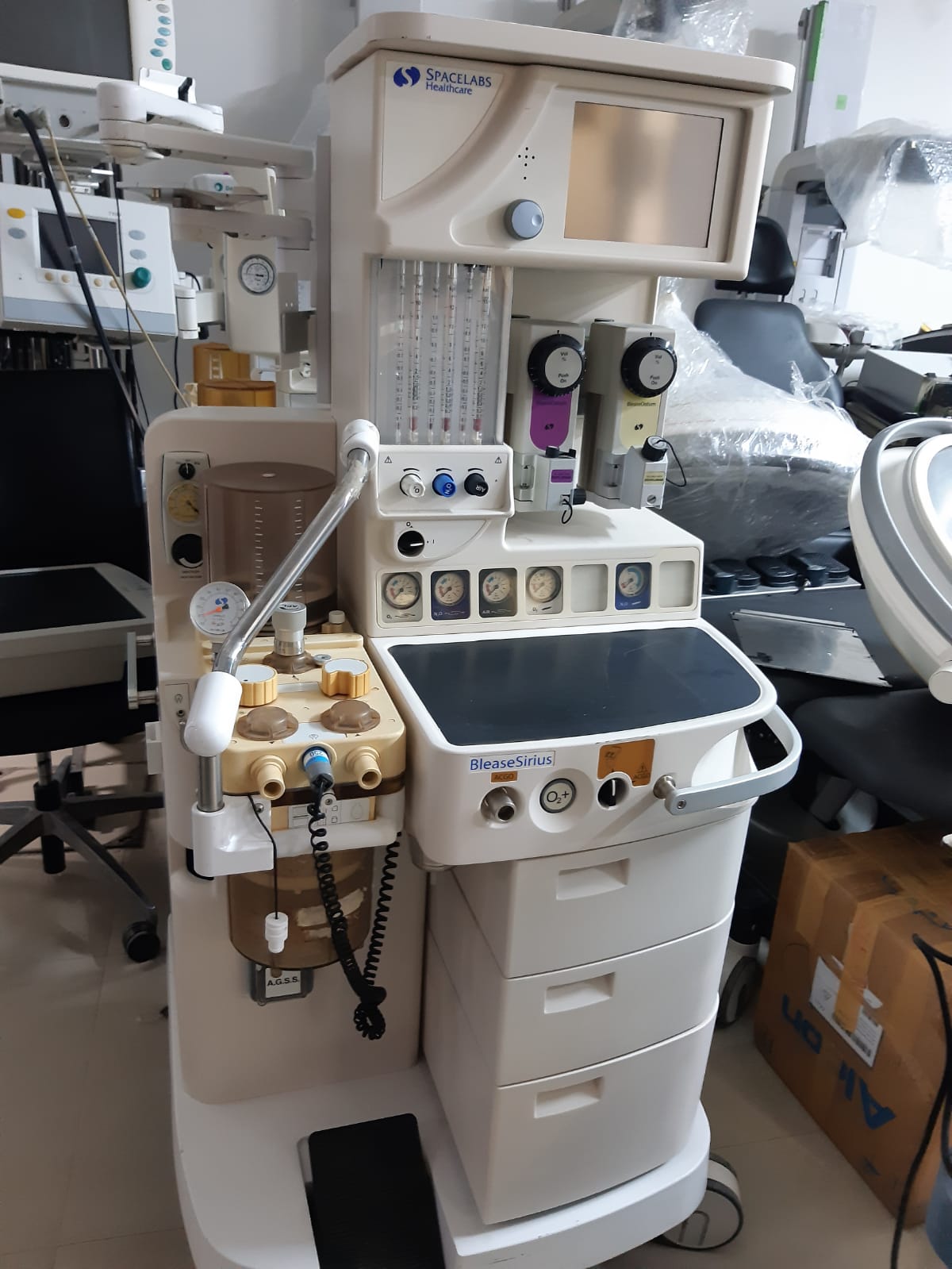 SpaceLab BleaseSirius Anesthesia Machin
