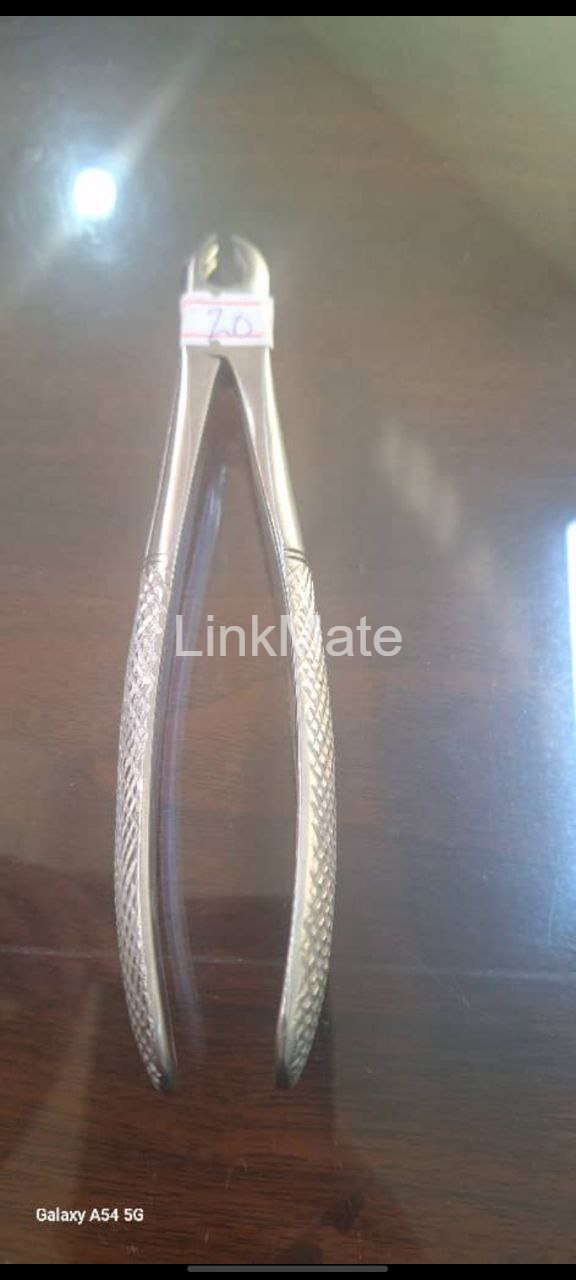 Dental extraction forceps