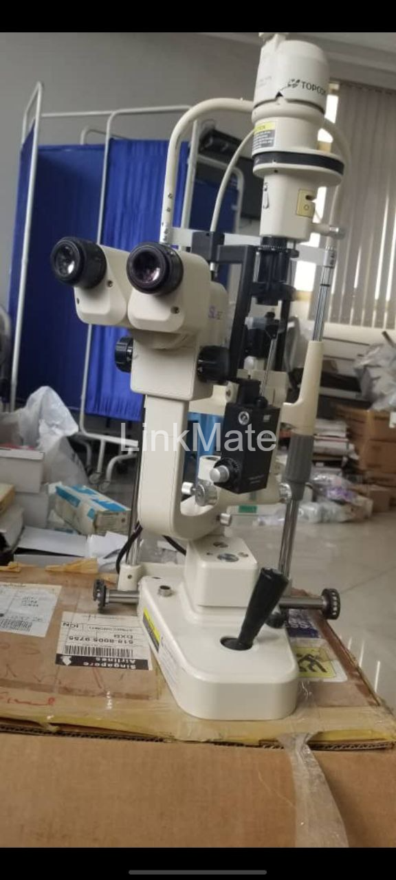 Topcon SL-7E slit lamp
