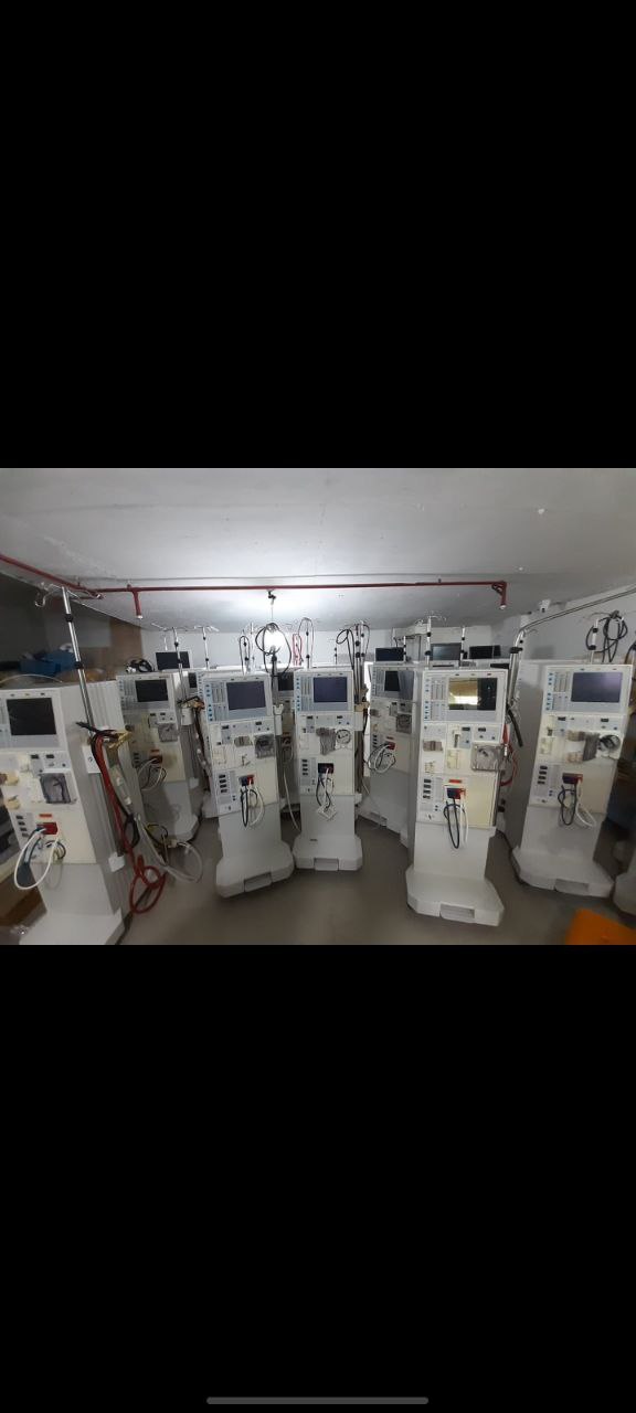 Fresenius 4008S dialysis machine